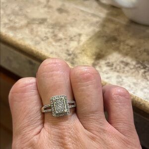 10k Gold , Diamond ,  size 6